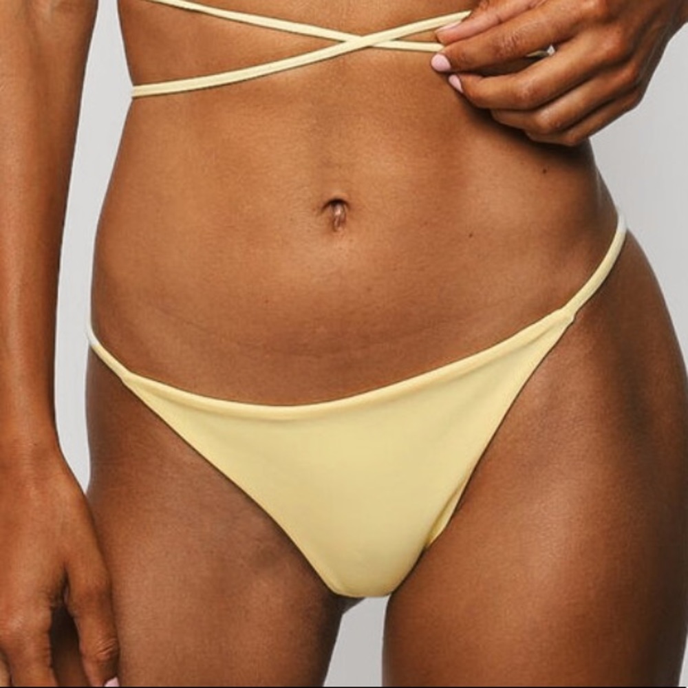 Fleur Swim Tulip Bikini Bottoms: Soleil Yellow